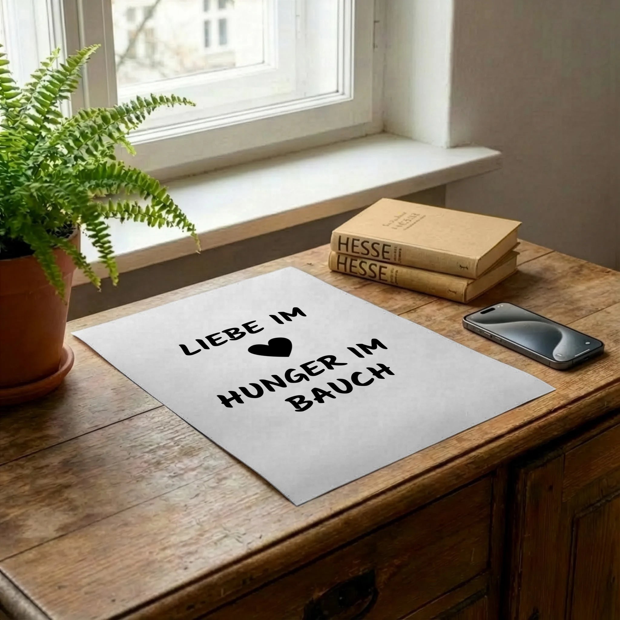 Poster auf Kommode
