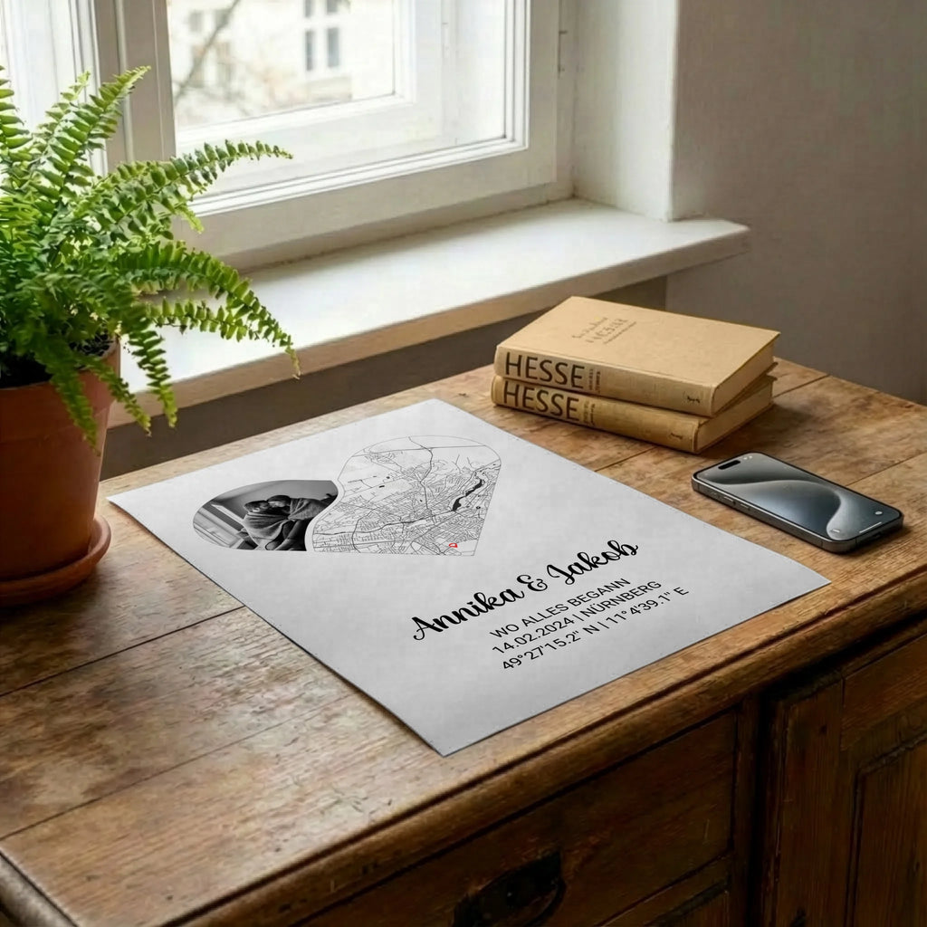 Poster auf Kommode