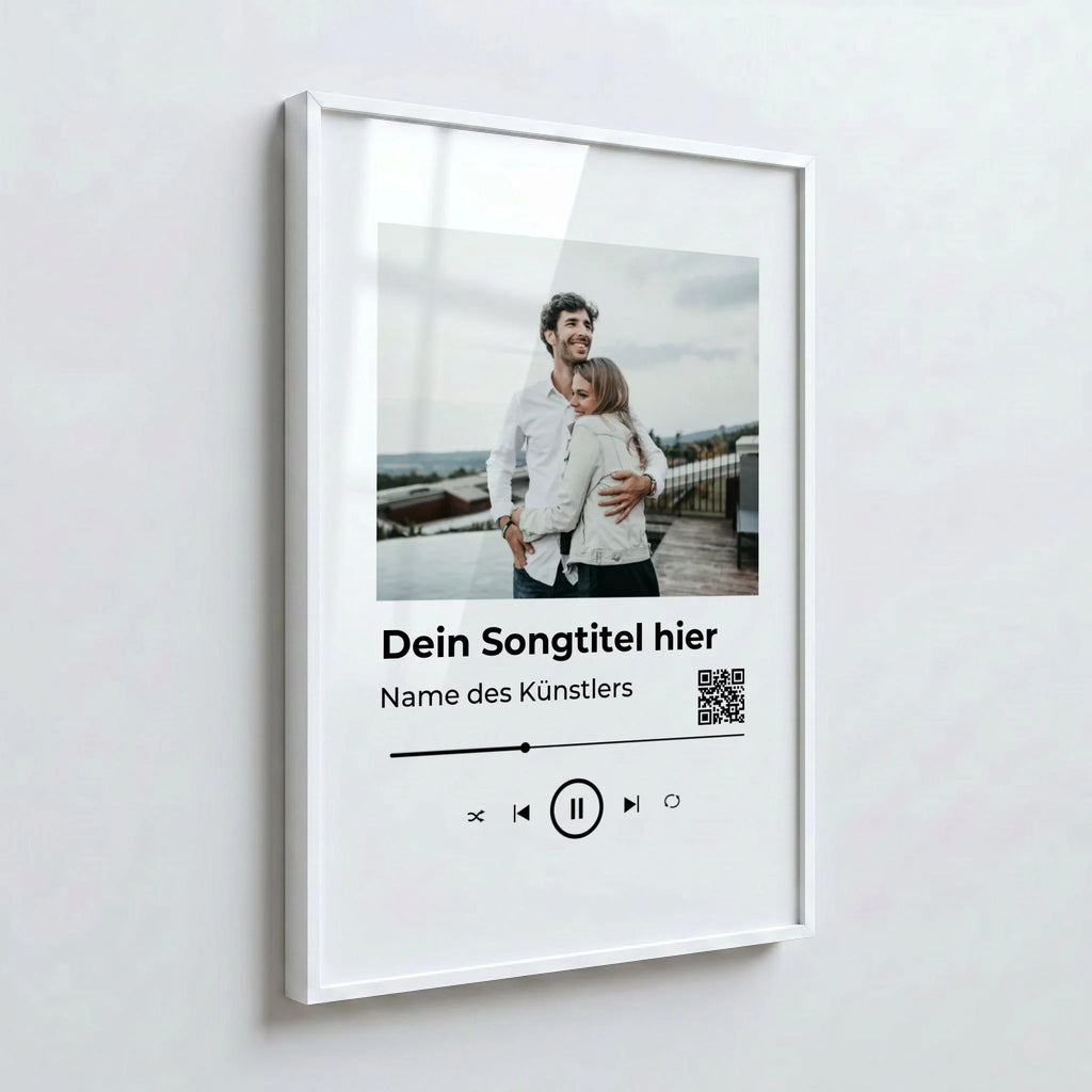 23 Poster weiss