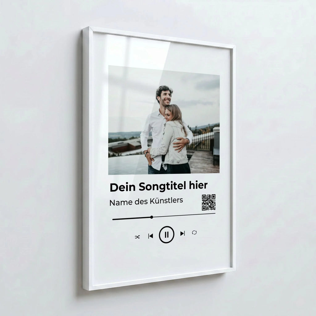 23 Poster weiss