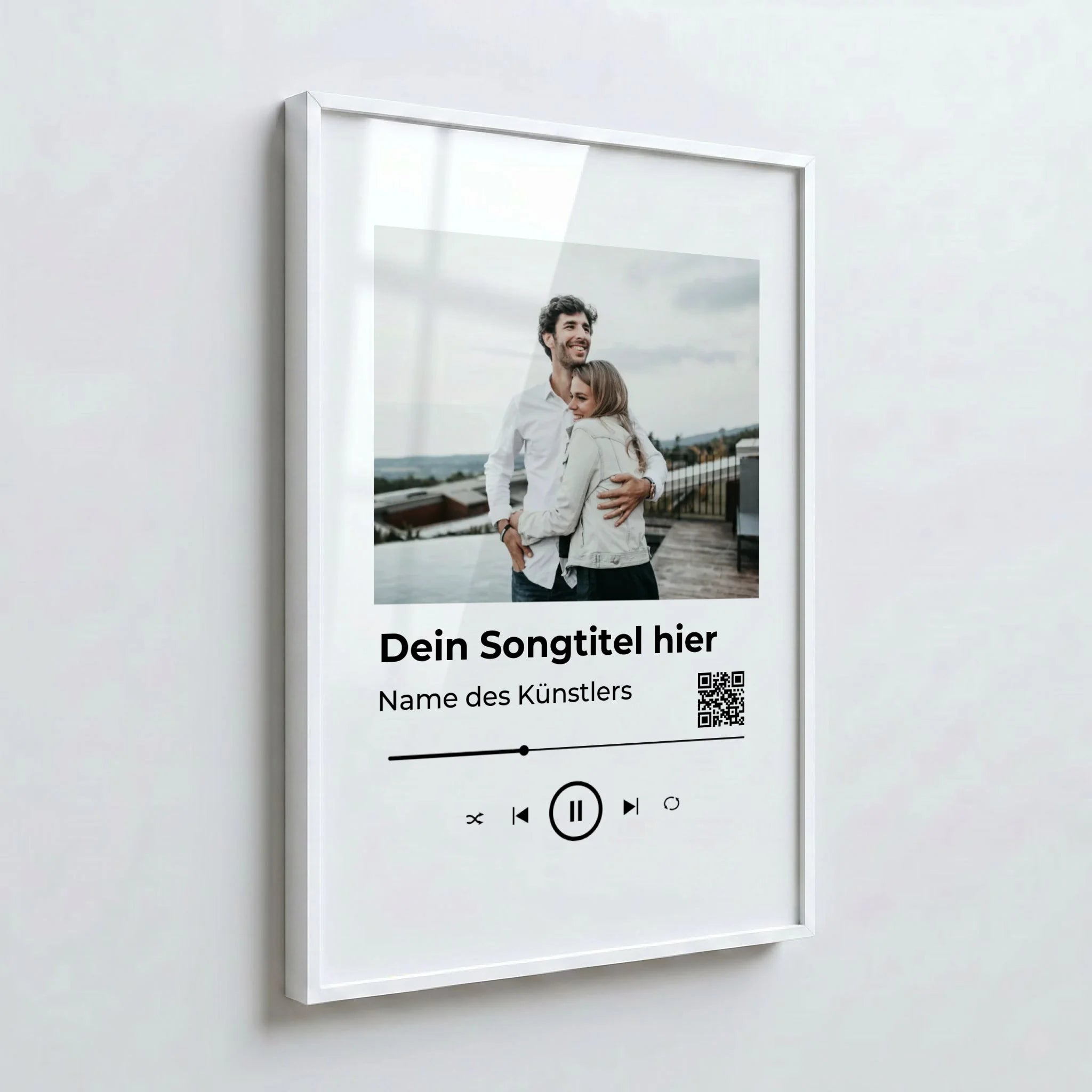 23 Poster weiss