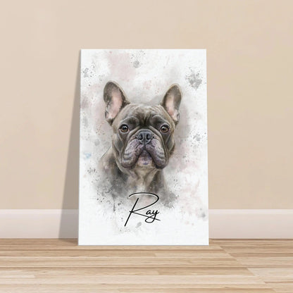 Aquarell-Tierportrait einer englischen Bulldogge im Wasserfarben-Stil auf Leinwand 60x90 cm. Vor vorne an einer Wand lehnend.