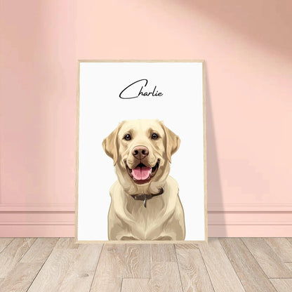 Tierportrait eines beigen Labrador Retrievers im modernen Vektor-Stil auf Fine-Art Papier im holzfarbenen Bilderrahmen 50x70 cm. Von vorne an einer Wand lehnend.